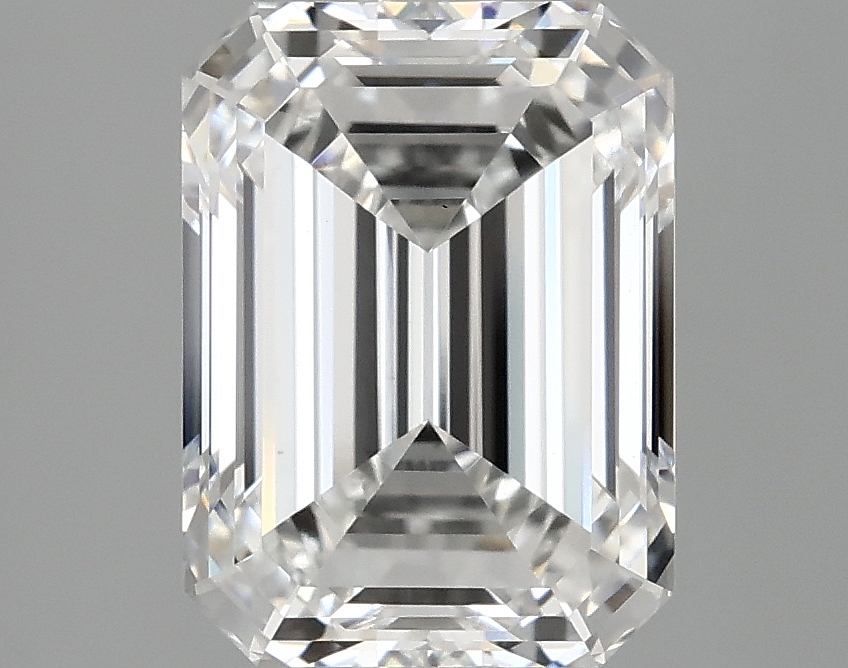 3.1ct Emerald E VS1 IGI-certified lab-grown diamond