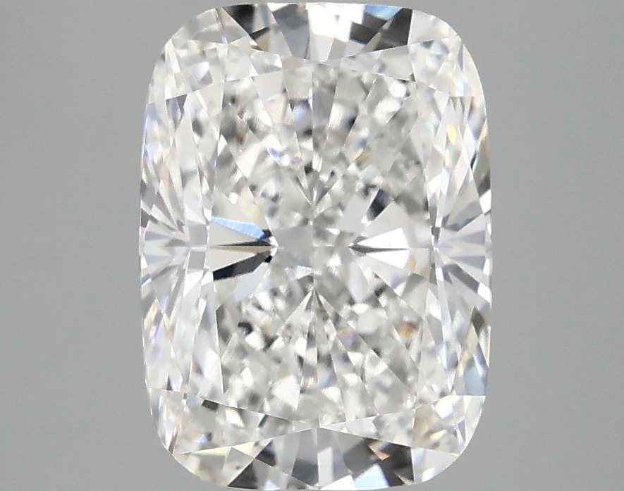 3.08ct Cushion F VVS2 IGI-certified lab-grown diamond