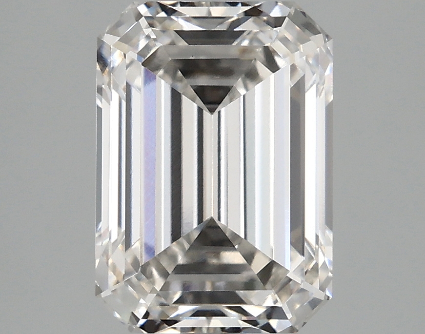 2.52ct Emerald F VVS2 IGI-certified lab-grown diamond