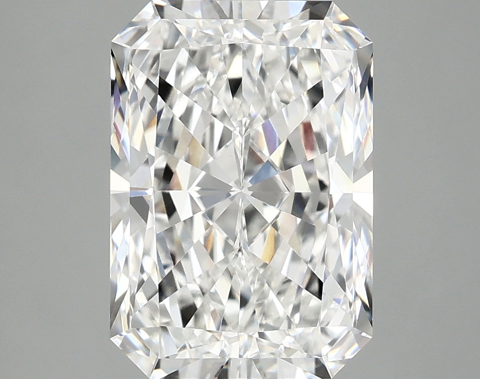 3.87ct Radiant E VVS2 Lab-Grown Diamond
