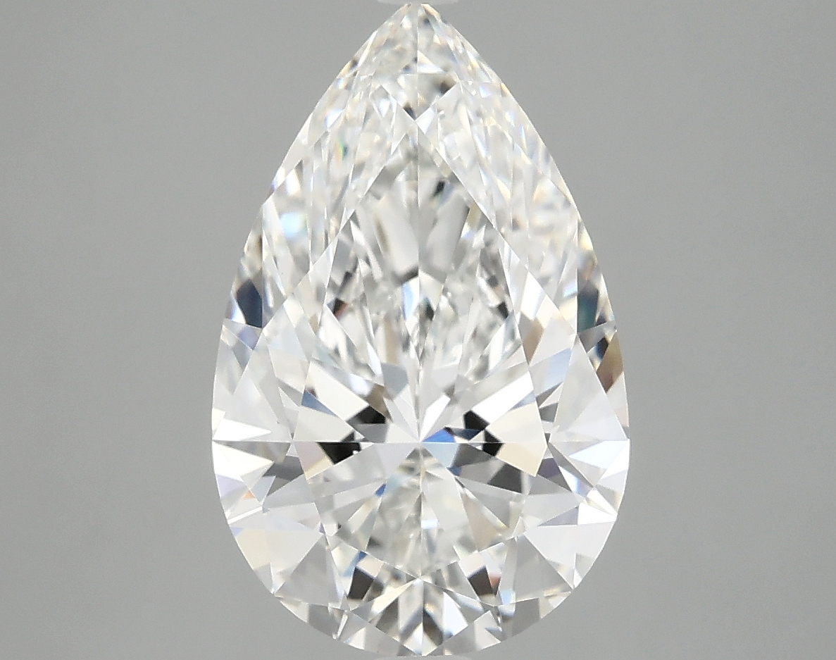 Pear Diamond