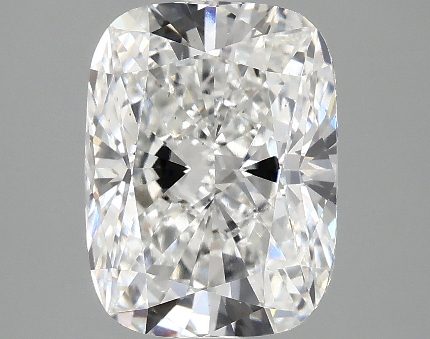 3.08ct Cushion E VS2 IGI-certified lab-grown diamond