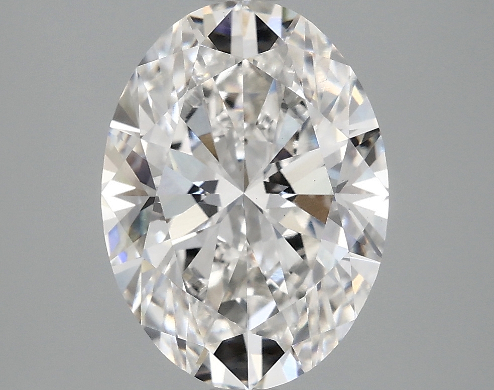 3.07ct Oval F VVS2 IGI-certified lab-grown diamond