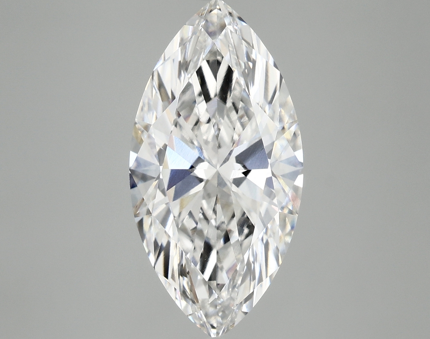 4.01ct Marquise F VVS2 IGI-certified lab-grown diamond