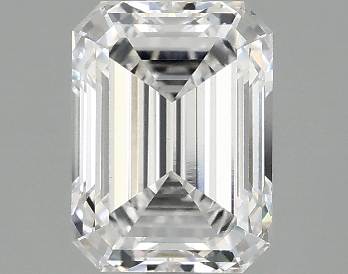 1.92 carat emerald lab-grown diamond