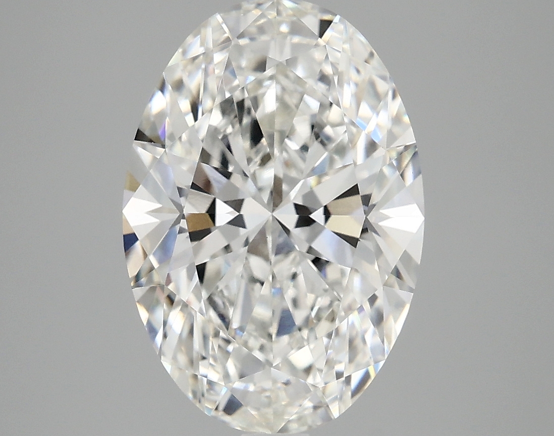 4.1ct Oval F VVS2 IGI-certified lab-grown diamond
