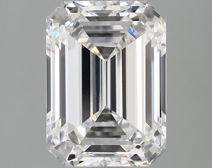 1.90 carat emerald lab-grown diamond