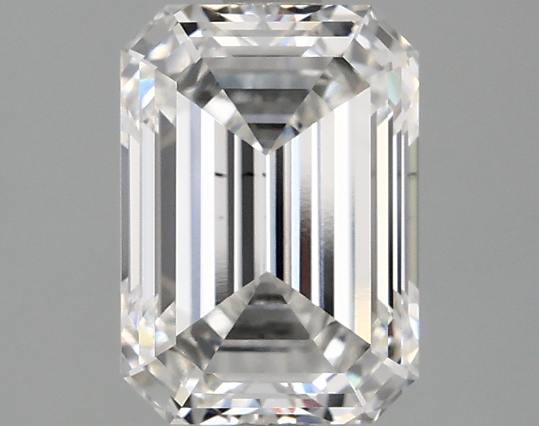 2.59 carat emerald lab-grown diamond