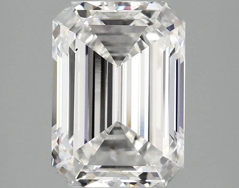 2.59 carat emerald lab-grown diamond